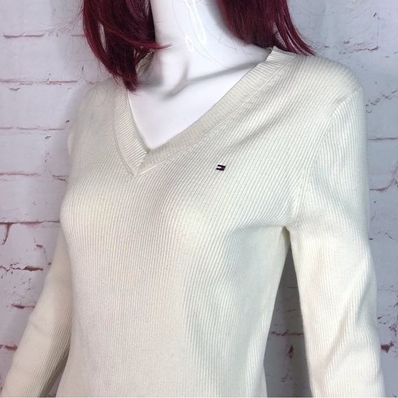 TOMMY HILFIGER Cream Ivory Ribbed Knit V-Neck Long Sleeve Top Size Medium - Picture 3 of 13